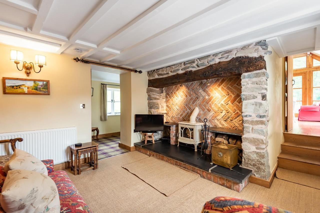 Pen Y Bont Villa Llangollen Eksteriør billede